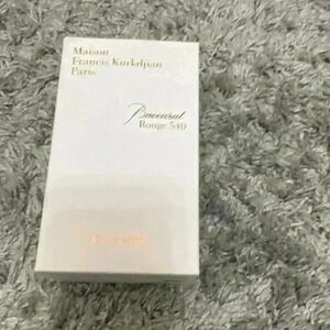 Empty Baccarat Rouge 540 Packaging